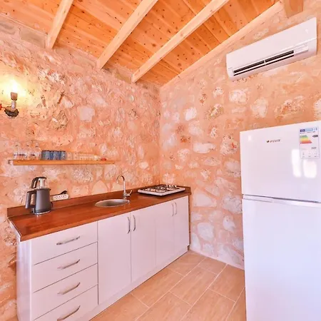 Bayindir Taş Ev&bungalow's