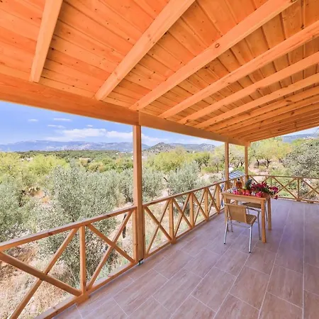 Holiday home Bayindir Tas Ev & Bungalow's